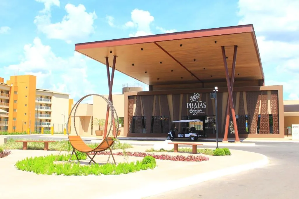 Recepção e entrada do Praias do Lago Eco Resort em Caldas Novas